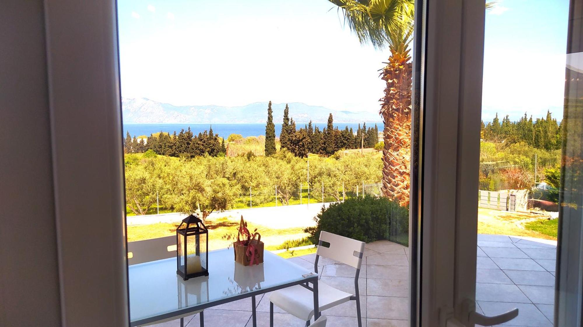 View διαμερισμα Loukissia